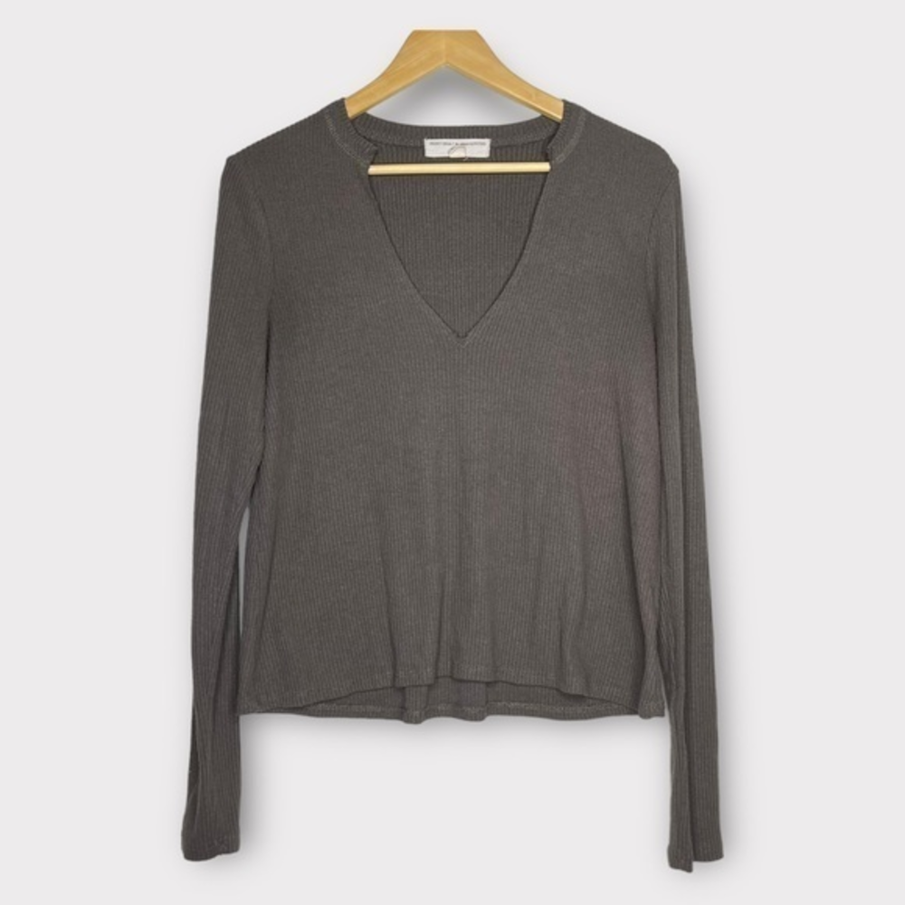 UO Project Social T Brown Long Sleeve Ribbed VNeck Casual Lounge Sweater‎ Top S
